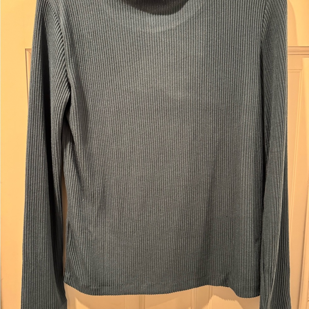 Zara Women's Ribbed Top - Picture 2 of 3